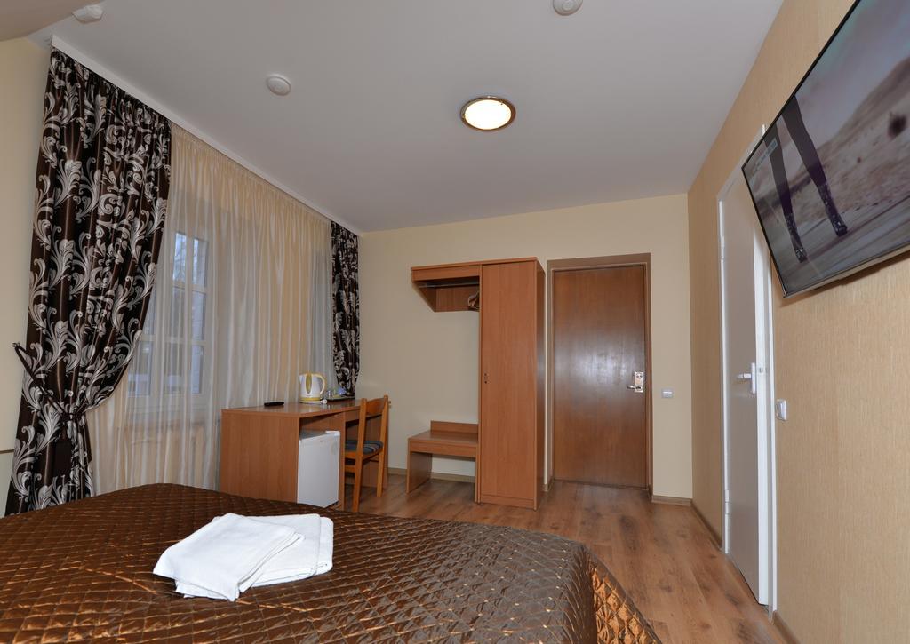 Raze Hotel Palanga Buitenkant foto