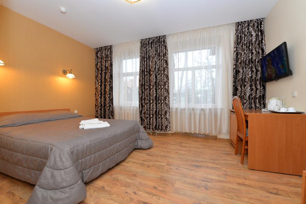 Raze Hotel Palanga Buitenkant foto