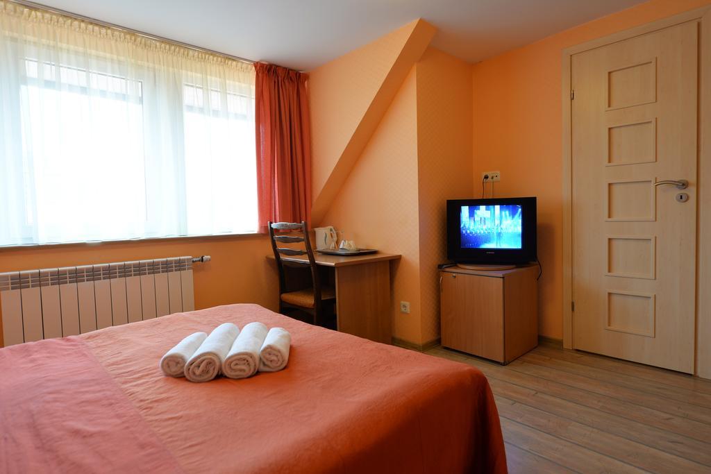 Raze Hotel Palanga Buitenkant foto