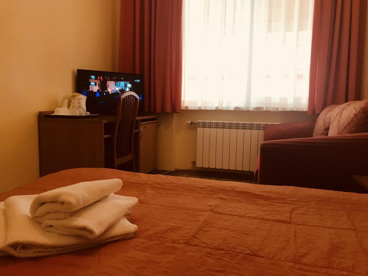 Raze Hotel Palanga Buitenkant foto